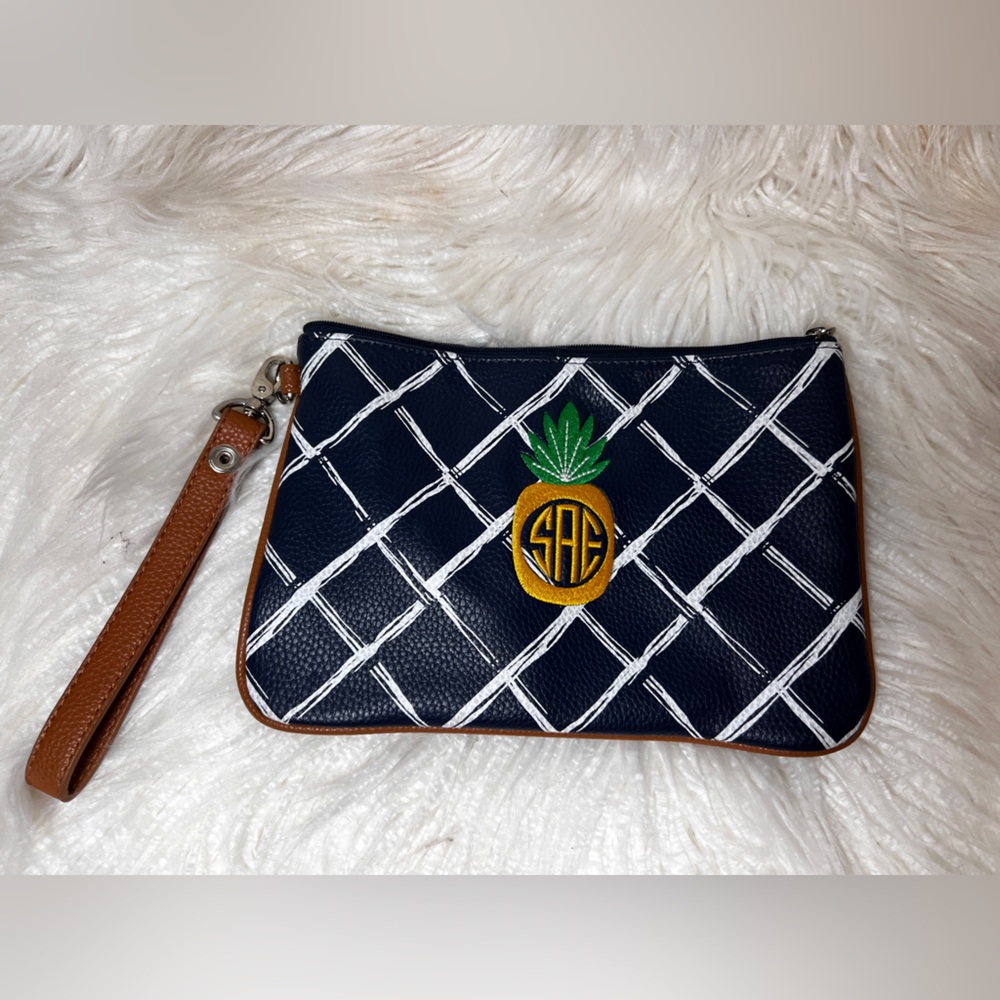 Jewell by Thirty-One Blue and Brown Vegan Leather Wristlet